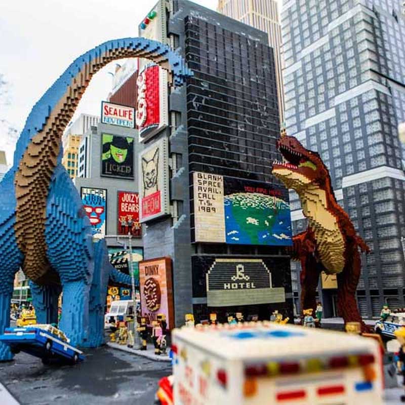 LEGOLAND® California Com Data Predeterminada